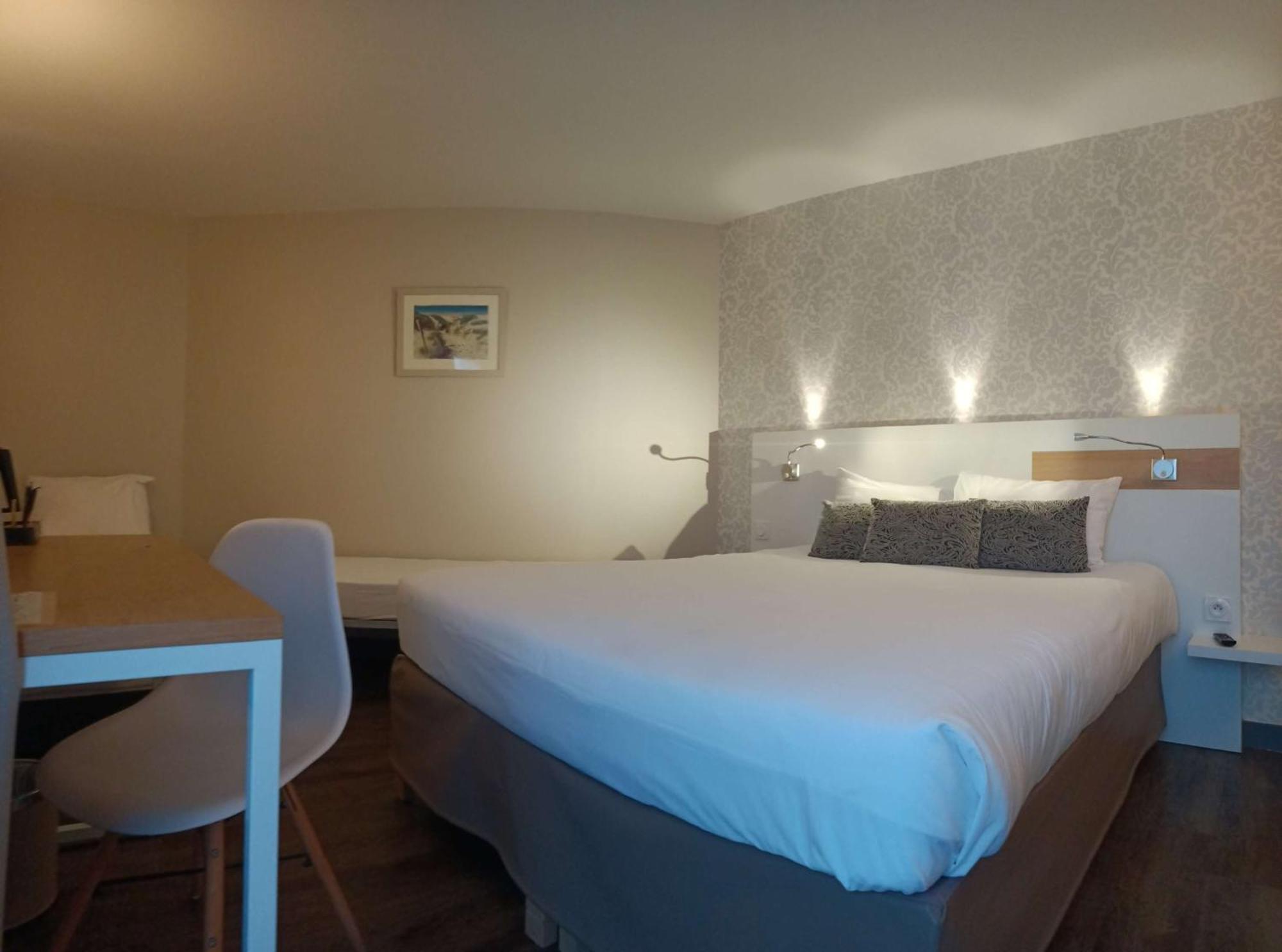 Brit Hotel Les Alizes Порник Екстериор снимка