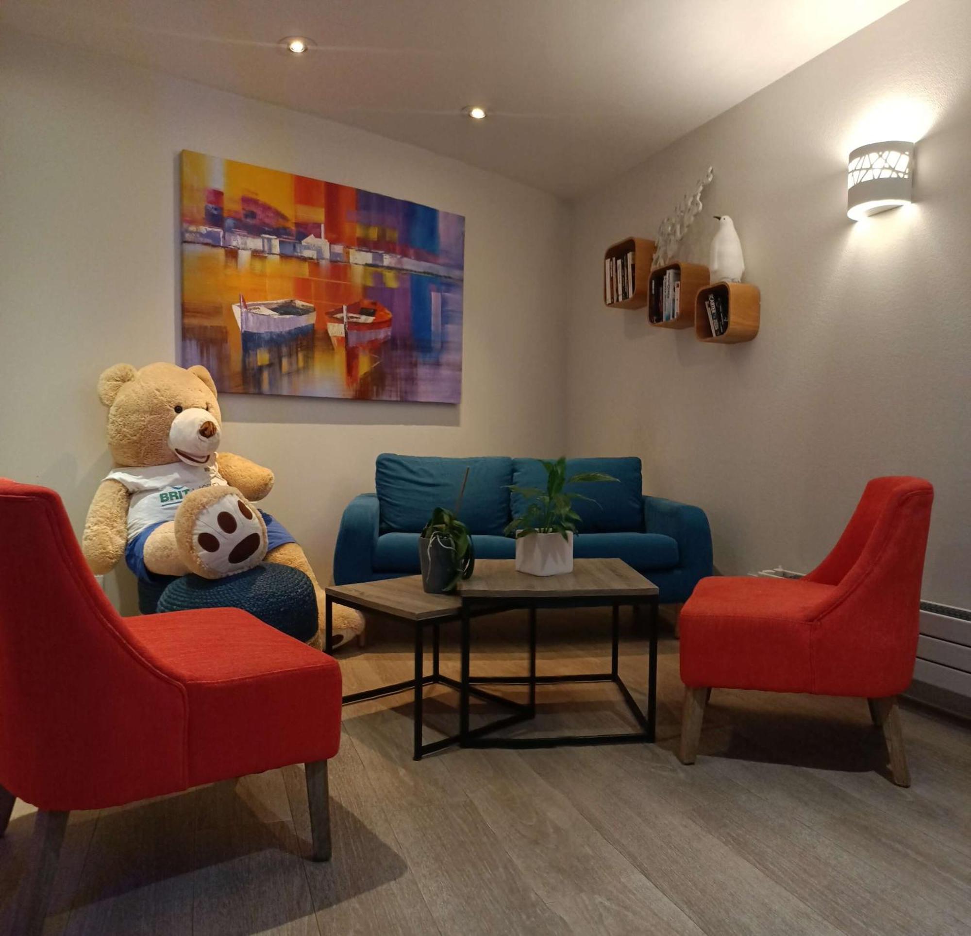 Brit Hotel Les Alizes Порник Екстериор снимка
