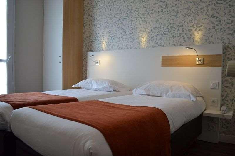 Brit Hotel Les Alizes Порник Стая снимка