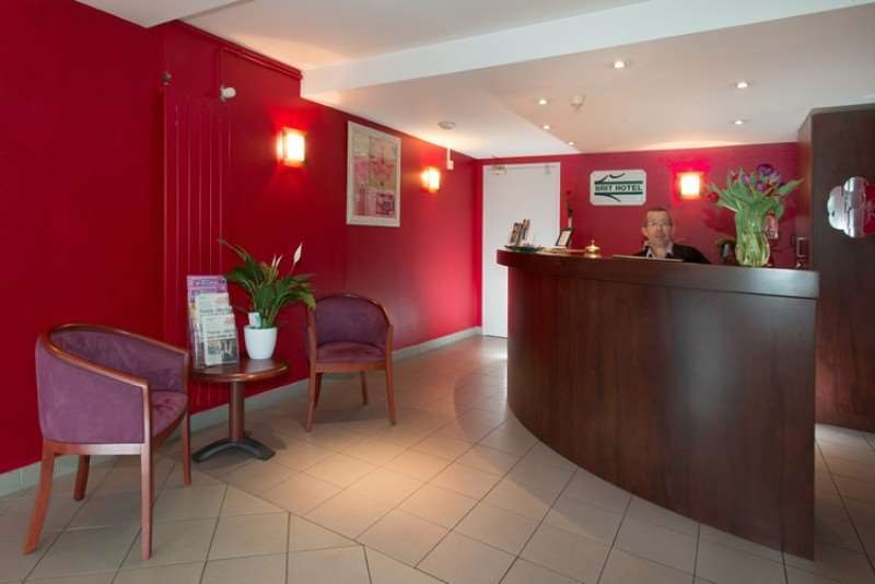 Brit Hotel Les Alizes Порник Екстериор снимка