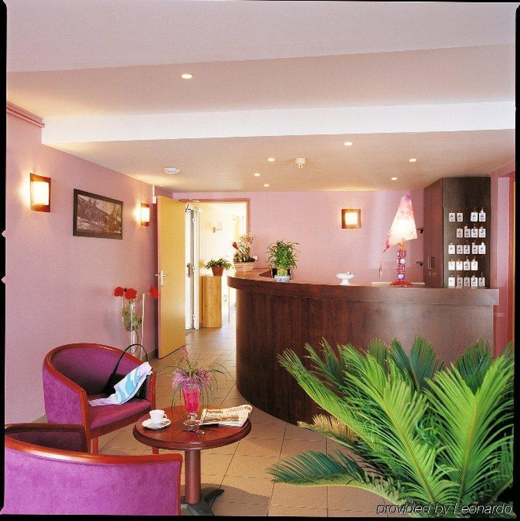 Brit Hotel Les Alizes Порник Екстериор снимка